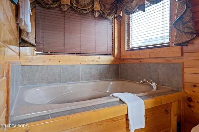 bathroom featuring a bathtub