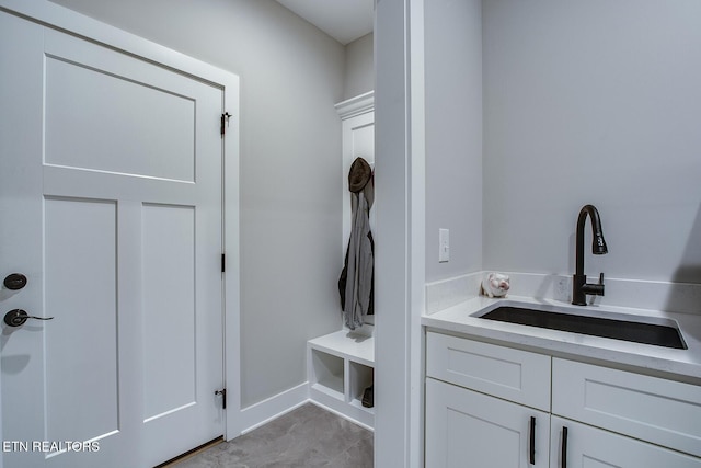 mudroom featuring sink