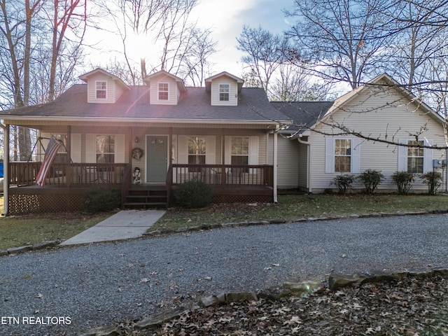 view of front of home with covered porch