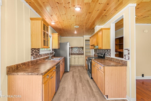 19 Shawnee Trl, Athens, TN 37303 - kitchen with stainless steel appliances, a sink, light wood-style floors, tasteful backsplash, and wood ceiling
