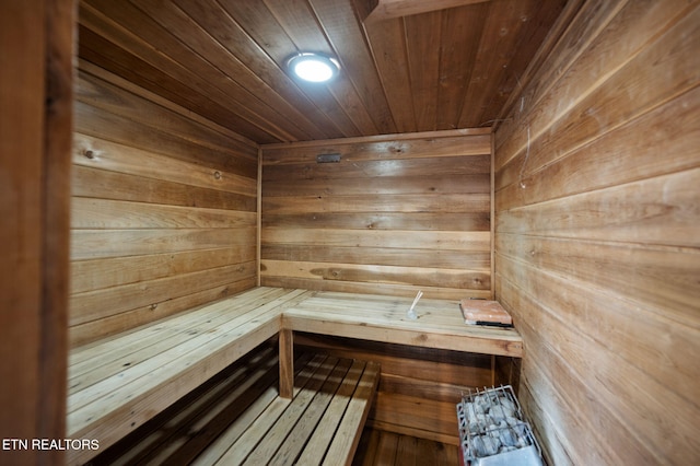 view of sauna / steam room