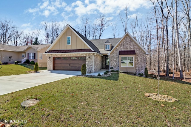 view of front facade with a garage and a front lawn