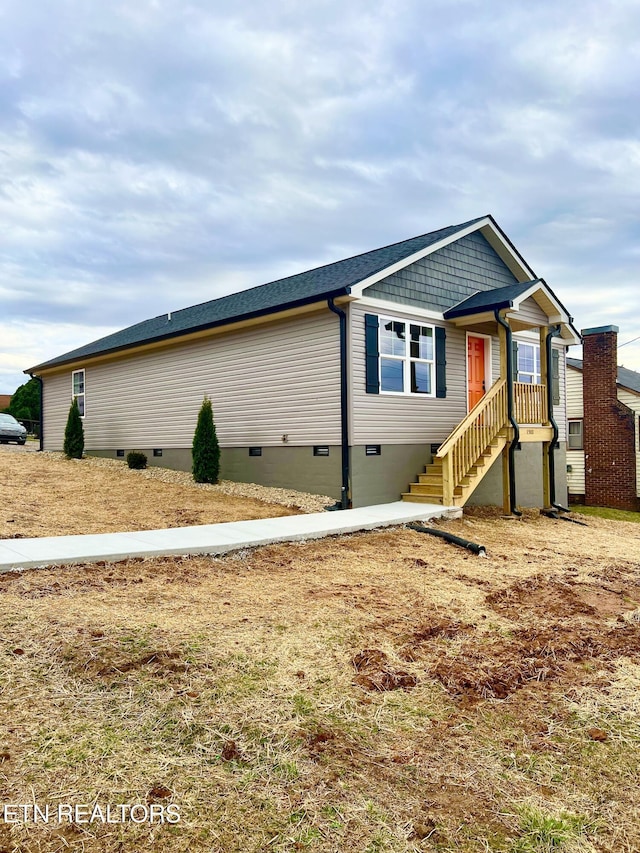 view of front of property