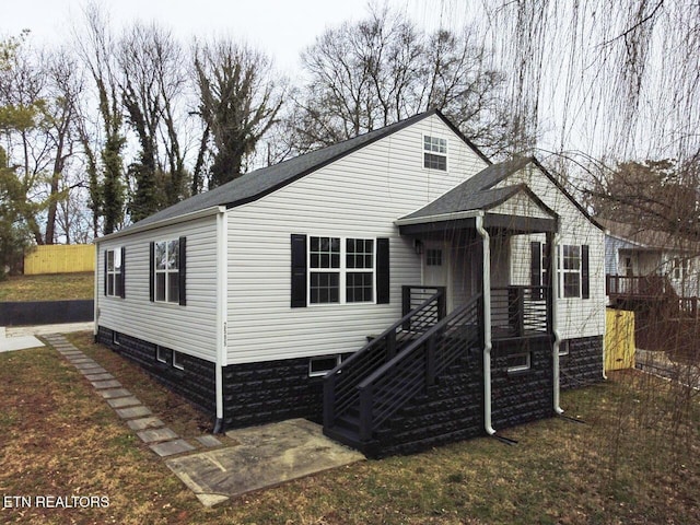 view of front of house