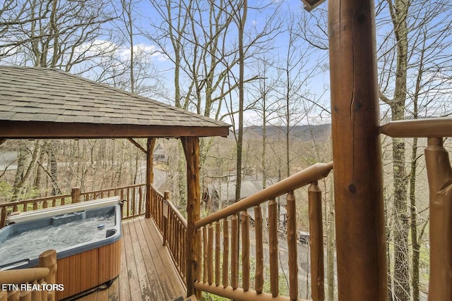 922 Scenic Trl, Gatlinburg, TN 37738