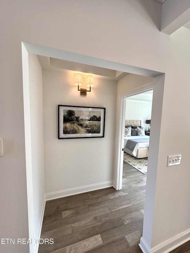 11707 Grigsby Chapel Rd, Knoxville, TN 37934 - hall featuring dark wood-style flooring and baseboards