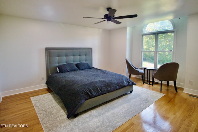217 Sandpiper Loop, Crossville, TN 38555 - bedroom featuring light wood-style floors, baseboards, and ceiling fan