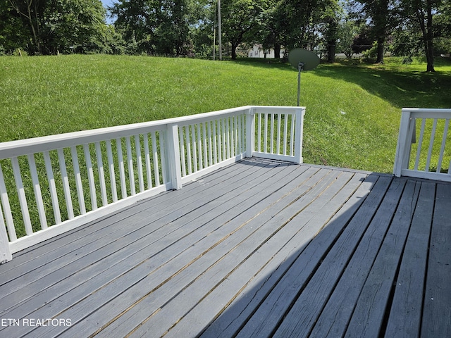 277 Coolidge Rd, Lafollette, TN 37766 - deck featuring a yard