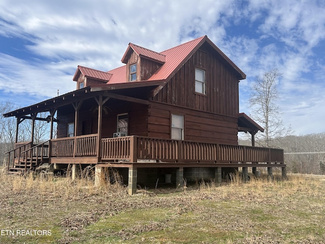 view of property exterior