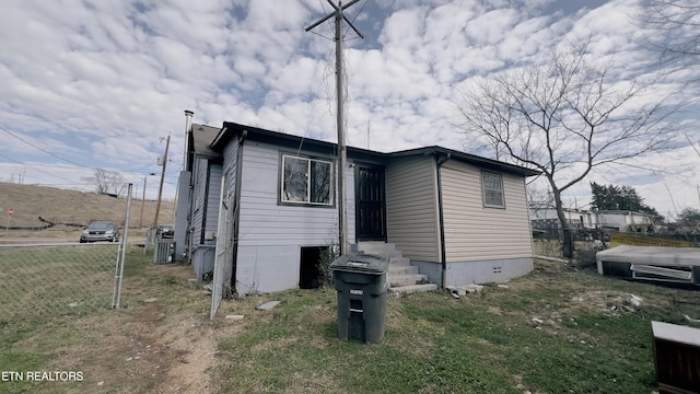 view of property exterior