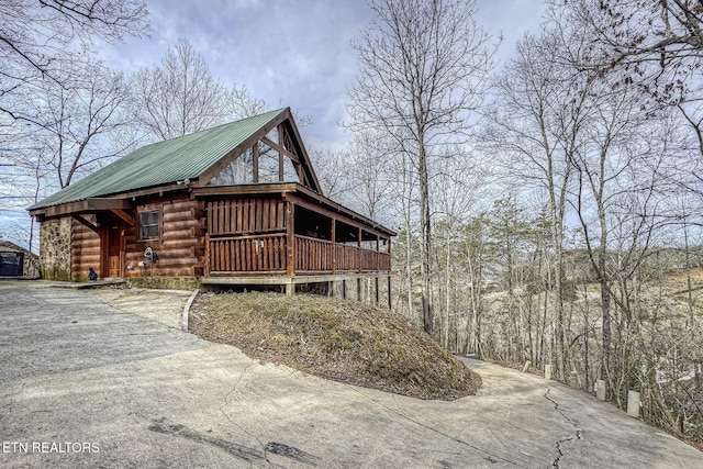 view of side of property