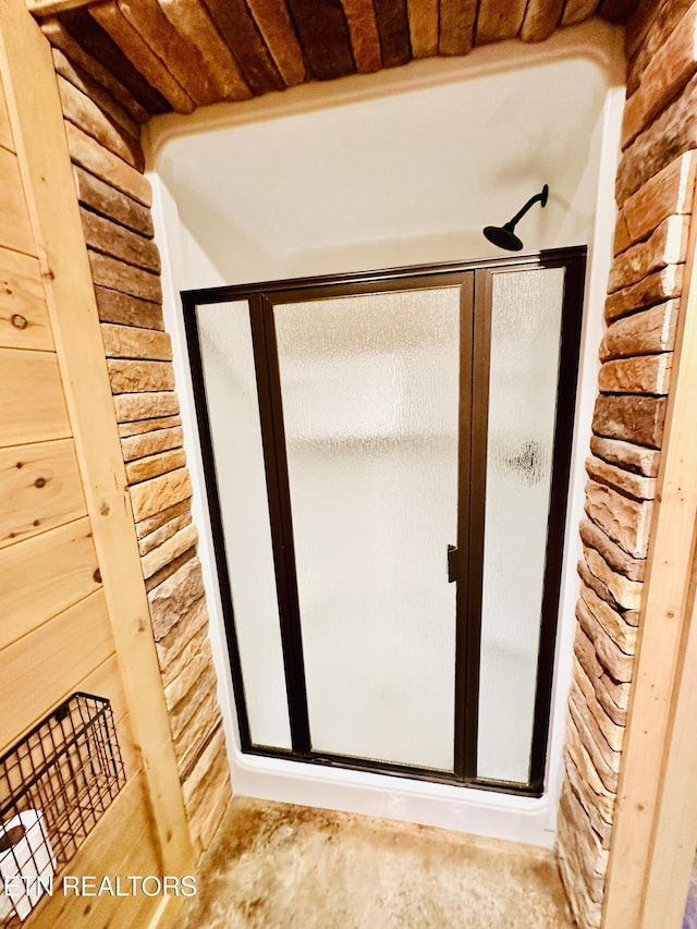617 Cheyenne Dr, Jamestown, TN 38556 - bathroom with a stall shower