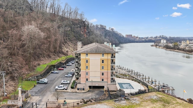 bird's eye view with a water view