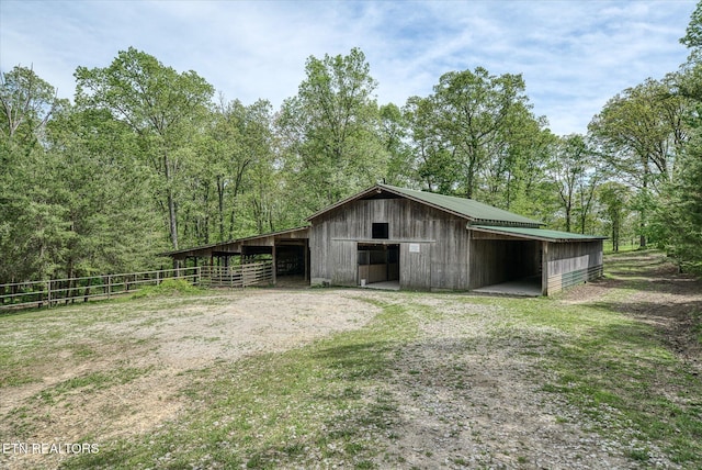 view of outdoor structure with an exterior structure and an outdoor structure