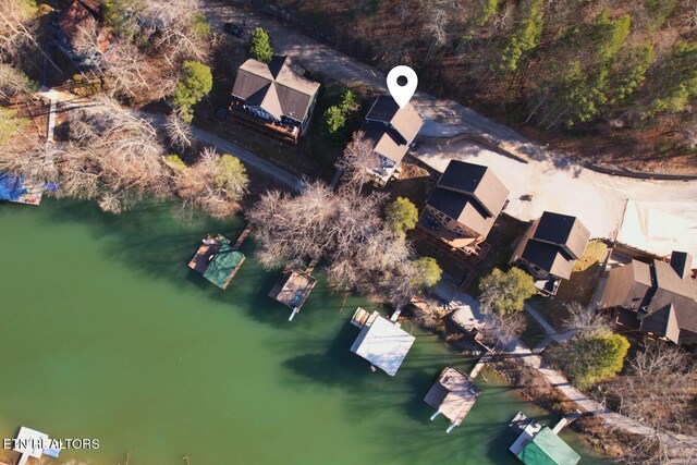 143 N Bridge Ln, Lafollette, TN 37766