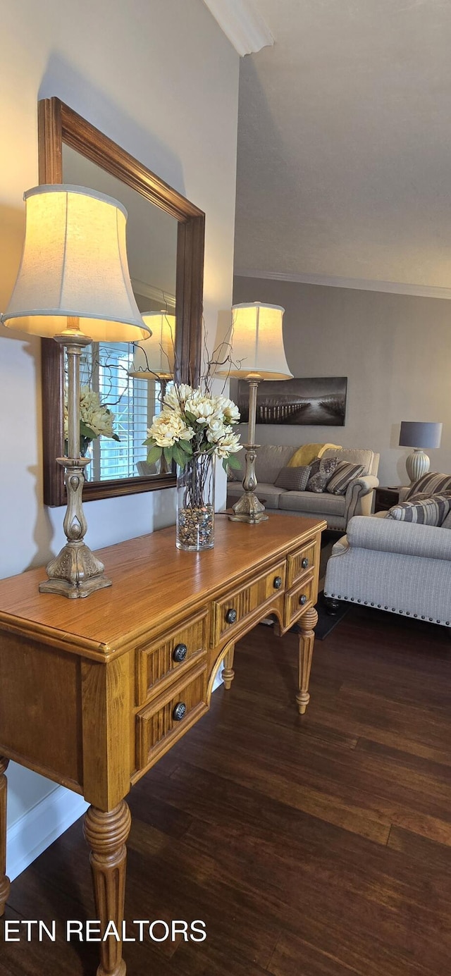 353 Southshore Dr, Greenback, TN 37742 - detailed view of wood finished floors and crown molding