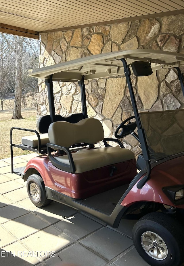 353 Southshore Dr, Greenback, TN 37742 - view of car parking