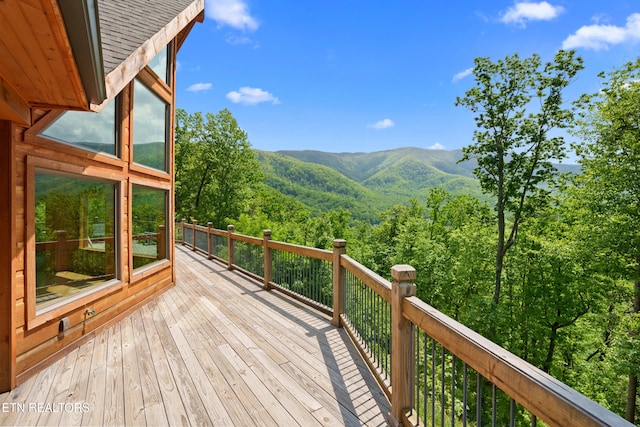 3859 Clabo Mountain Ln, Sevierville, TN 37862 - wooden terrace with a mountain view and a wooded view