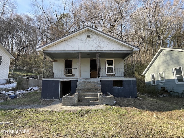 bungalow-style house featuring covered porch