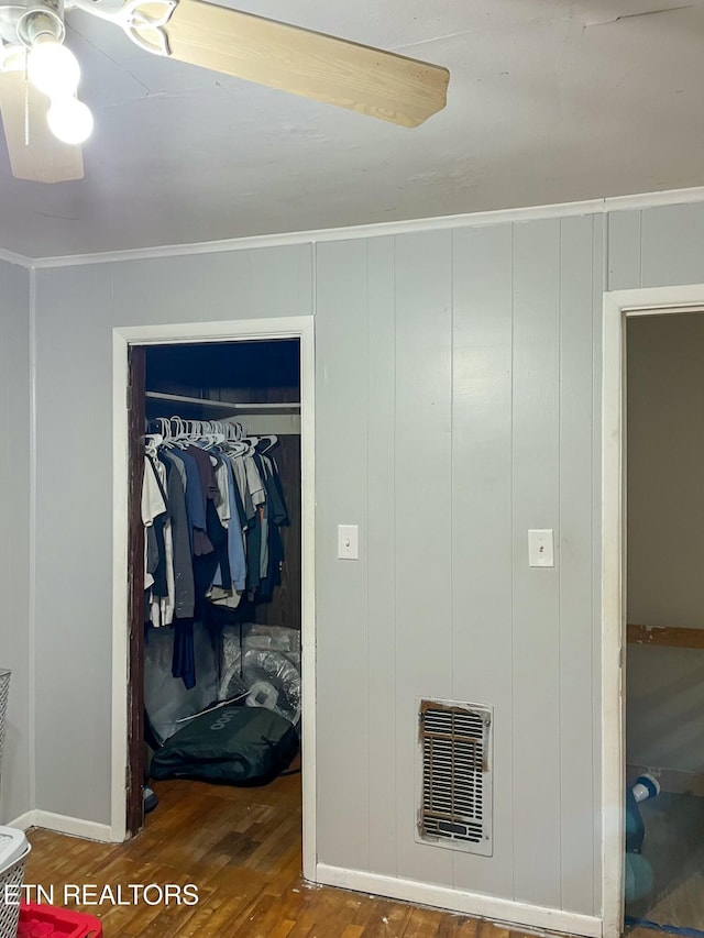 closet with visible vents