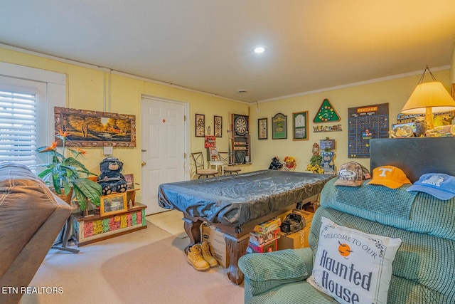 playroom featuring pool table, crown molding, and carpet flooring