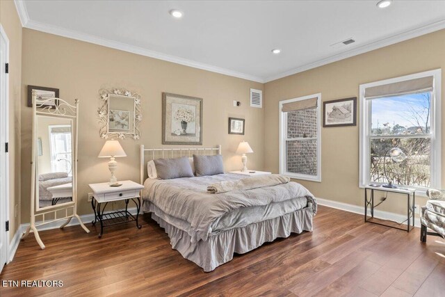 846 Quietlands Dr, Maryville, TN 37801 - bedroom featuring dark wood-type flooring, ornamental molding, multiple windows, baseboards, and recessed lighting