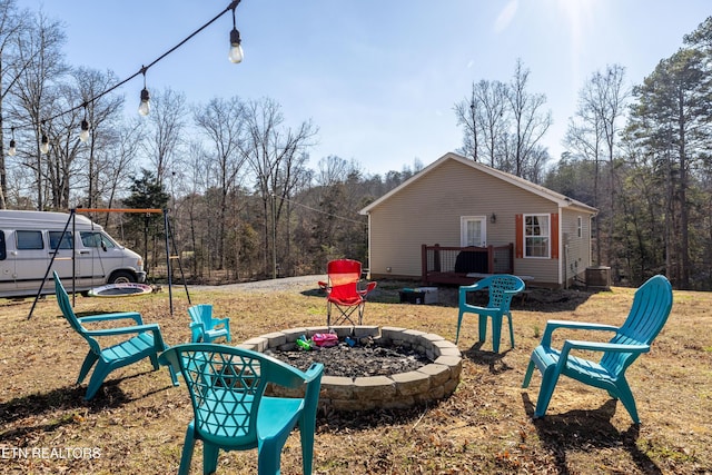 view of yard featuring a view of trees