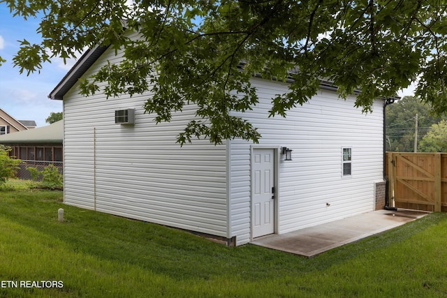 11433 Turkey Creek Rd, Knoxville, TN 37934 - view of outbuilding with a wall mounted air conditioner