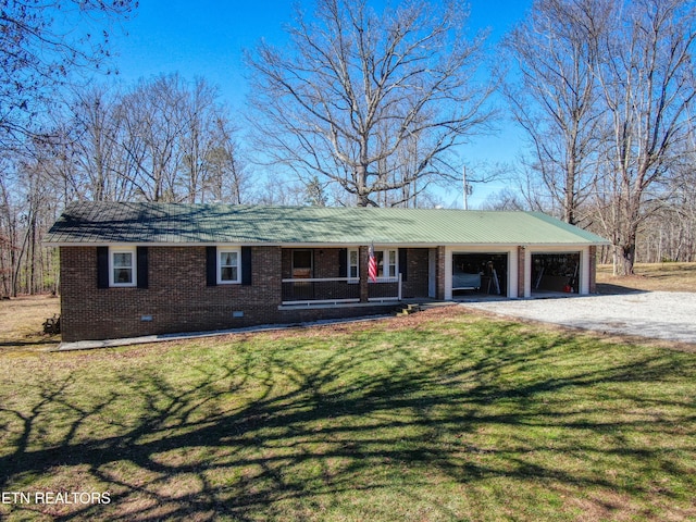 ranch-style home featuring brick siding, crawl space, gravel driveway, a porch, and a front yard