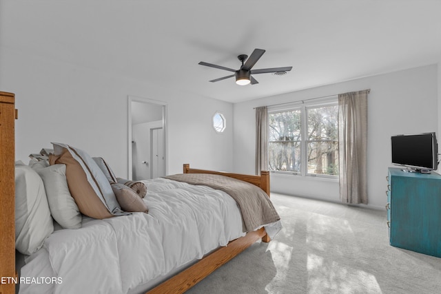 bedroom with carpet flooring and ceiling fan