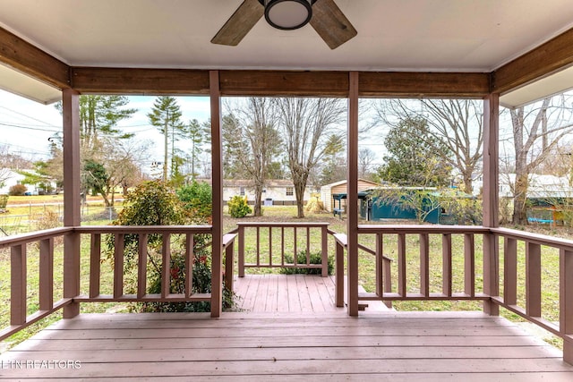 deck with a ceiling fan