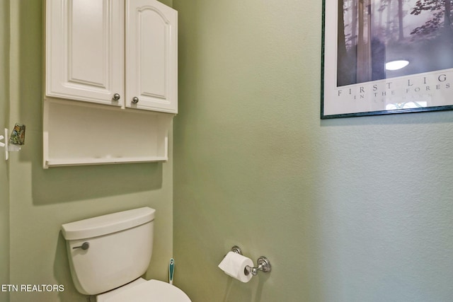 12 Killearn Ct, Crossville, TN 38558 - bathroom featuring toilet