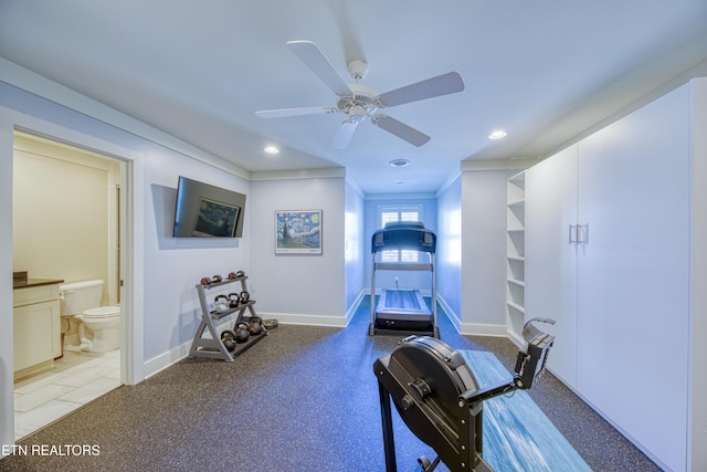 workout room with ceiling fan, crown molding, recessed lighting, and baseboards