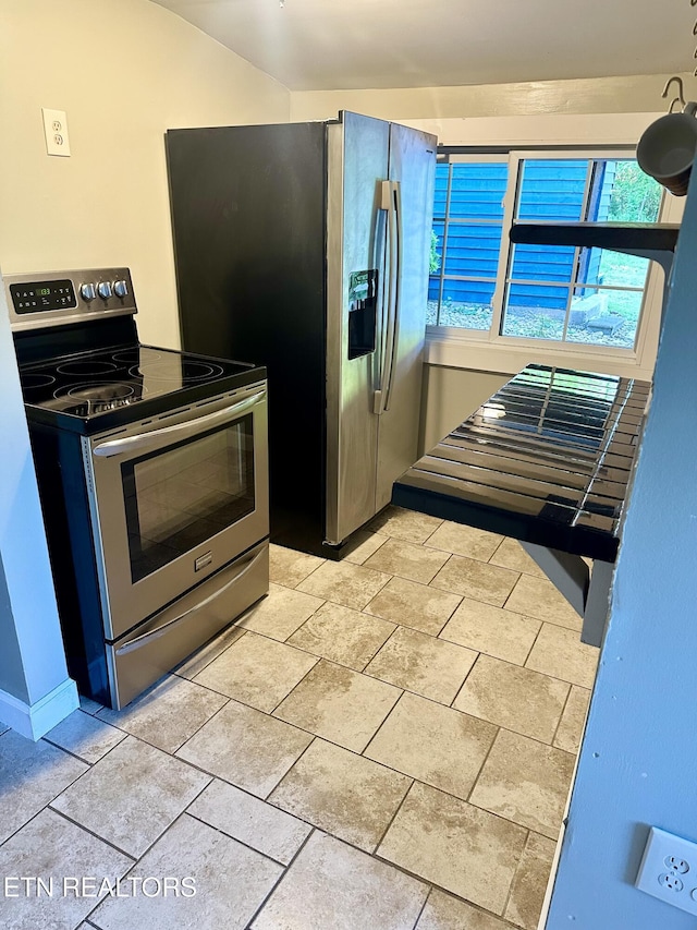 94 Hilltop Ln, Norris, TN 37828 - kitchen featuring stainless steel appliances