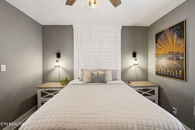 bedroom with ceiling fan