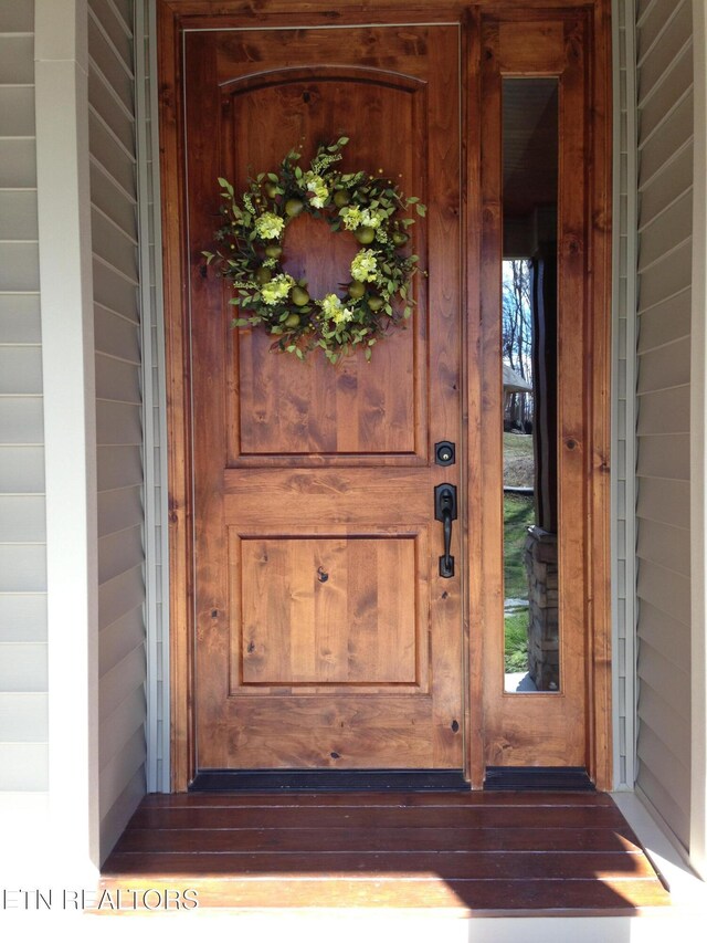 view of entrance to property