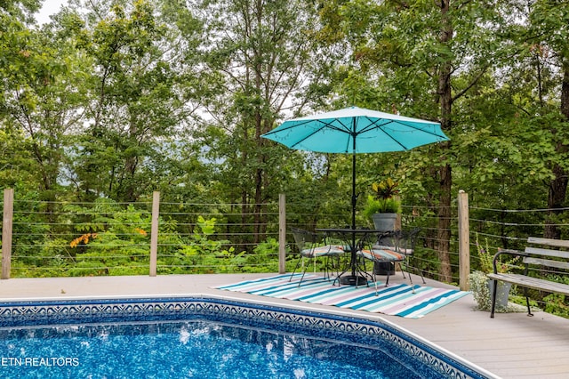 view of outdoor pool