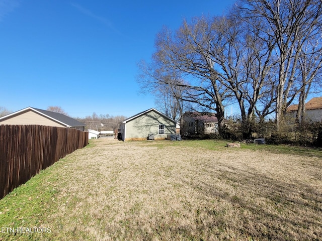 view of yard featuring fence