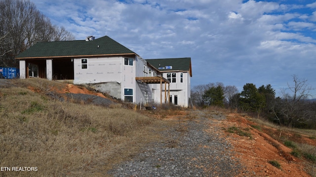 view of side of property