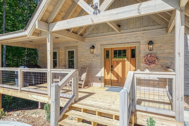 view of doorway to property