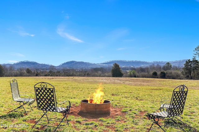 view of mountain feature featuring a rural view