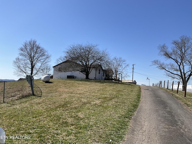 exterior space featuring driveway