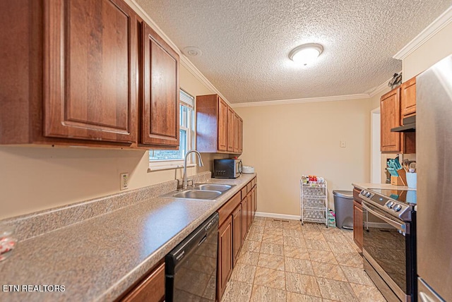 kitchen featuring appliances with stainless steel finishes, crown molding, a textured ceiling, under cabinet range hood, and a sink