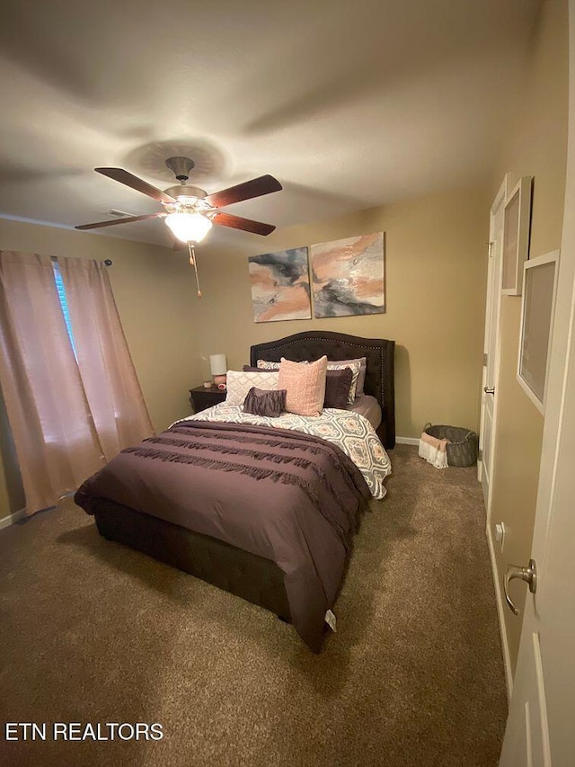 bedroom with carpet flooring and ceiling fan