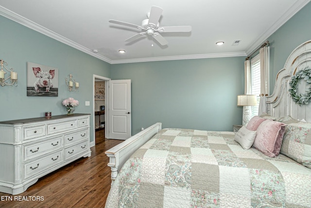 bedroom with ceiling fan, recessed lighting, dark wood-type flooring, visible vents, and crown molding