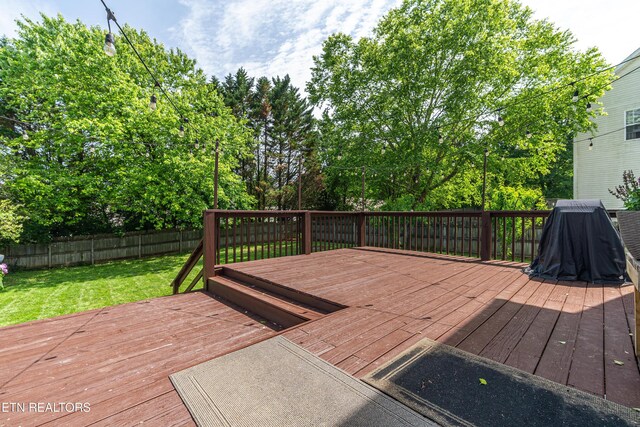 4404 Aylesbury Dr, Knoxville, TN 37918 - wooden deck featuring view of scattered trees