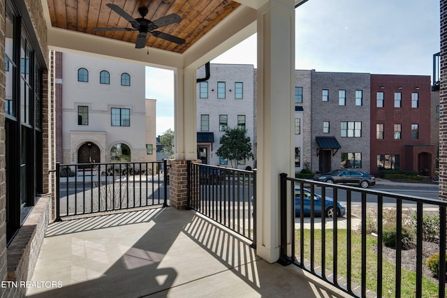 balcony with a ceiling fan