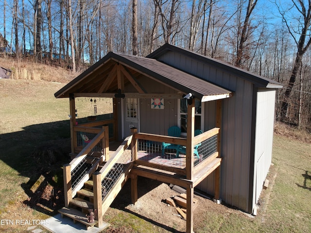 view of outbuilding