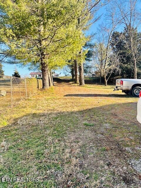 4637 Nails Creek Rd, Rockford, TN 37853 - view of yard featuring fence