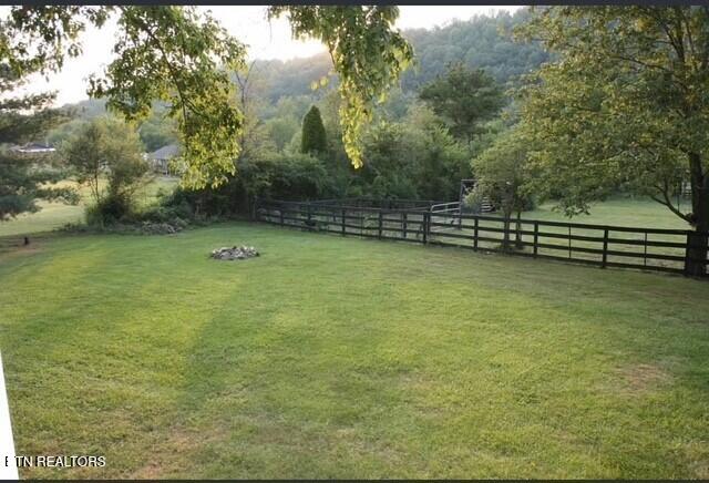 4637 Nails Creek Rd, Rockford, TN 37853 - view of yard with fence